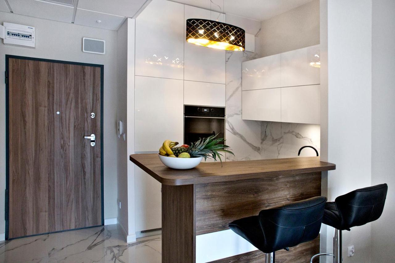 Prymasa Tysiaclecia - P&O Serviced Apartments Warschau Exterior foto